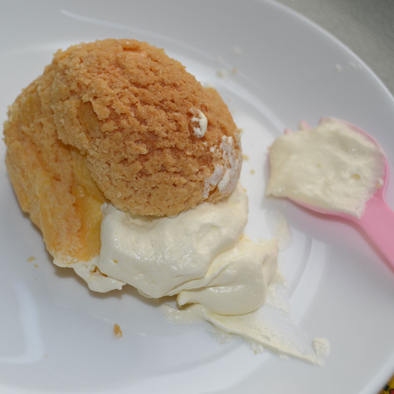 Cumu aduprà a crema di lattice per u dessert?